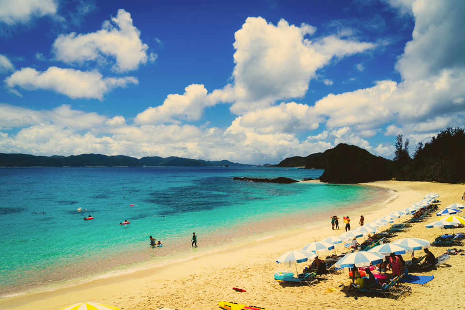 5 Rekomendasi Pantai di Jepang yang Enak Buat Bersantai
