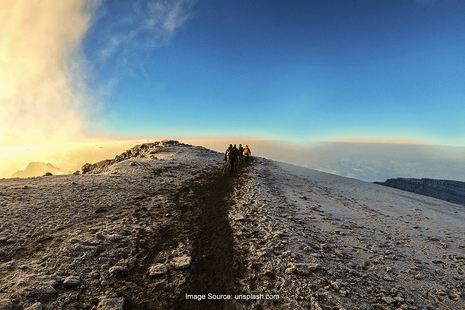 Persiapan dan Biaya Pendakian Gunung Kilimanjaro